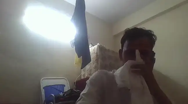 Snapshot of AuntyLover_BhabhiLover_ chatting on 02/08/25, 04:25 AuntyLover BhabhiLover online show from 02/08/25, 04:25
