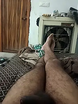 pintuS40 online show from 10/18/25, 02:03