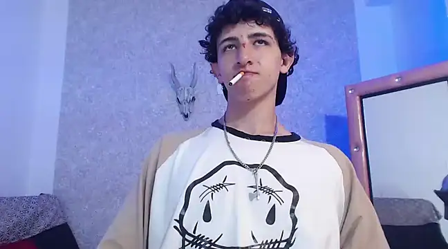 Kerverr  online show from 02/16/25, 06:54