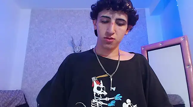 Kerverr  online show from 02/18/25, 08:36