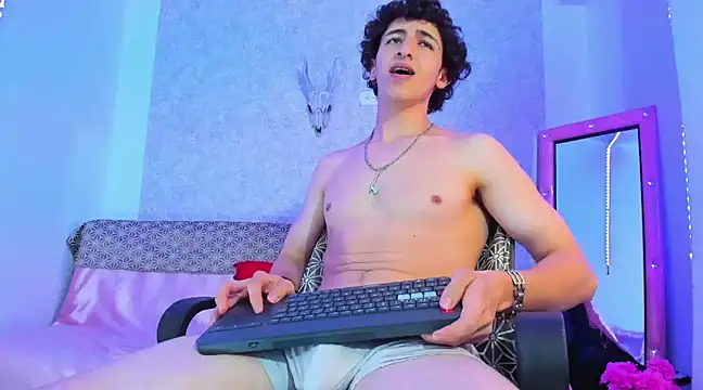 Kerverr  online show from 03/09/25, 01:14