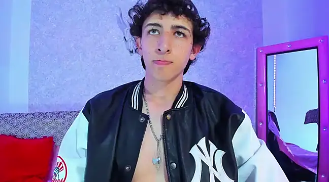 Kerverr  online show from 03/12/25, 11:33