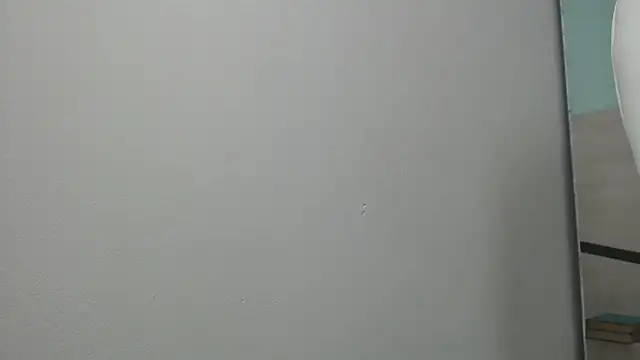 Snapshot of sussy_leon chatting on 02/15/25, 01:49 sussy leon online show from 02/15/25, 01:49