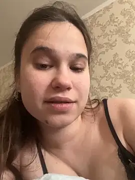 Snapshot of JaneLestur chatting on 02/01/25, 12:05 JaneLestur online show from 02/01/25, 12:05