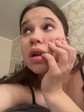 Snapshot of JaneLestur chatting on 02/08/25, 12:50 JaneLestur online show from 02/08/25, 12:50