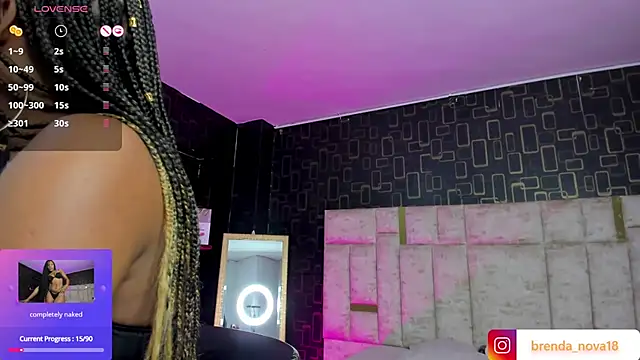 Snapshot of brenda_nova18 chatting on 03/22/25, 04:04 brenda nova18 online show from 03/22/25, 04:04