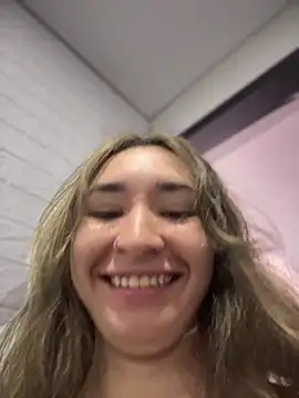 Sophie LS online show from 02/10/25, 03:13