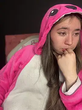 Sophie LS online show from 03/21/25, 08:50