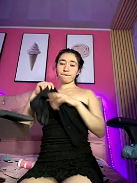 Sophie LS online show from 09/21/25, 03:19