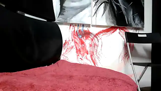 Snapshot of dani4334 chatting on 02/05/25, 11:12 dani4334 online show from 02/05/25, 11:12