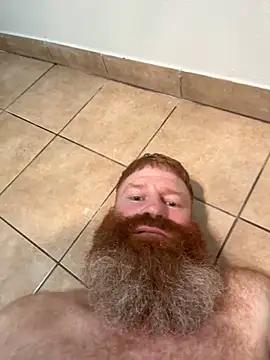 Snapshot of Redfurr69 chatting on 12/12/24, 01:28 Redfurr69 online show from 12/12/24, 01:28