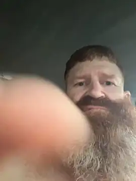 Snapshot of Redfurr69 chatting on 12/13/24, 11:39 Redfurr69 online show from 12/13/24, 11:39