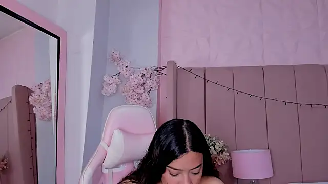 MollyBigBoobs12 online show from 10/13/25, 09:04