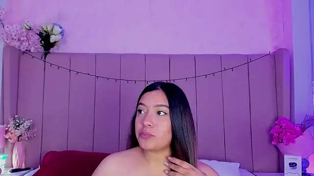 MollyBigBoobs12 online show from 11/19/25, 08:42