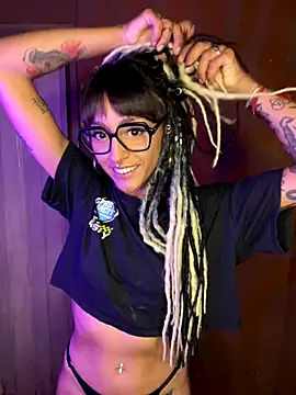 uncocopor online show from 10/24/25, 08:11