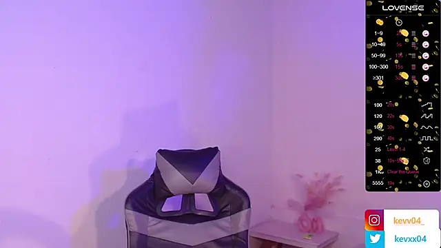 Alexx tc online show from 10/22/25, 04:02