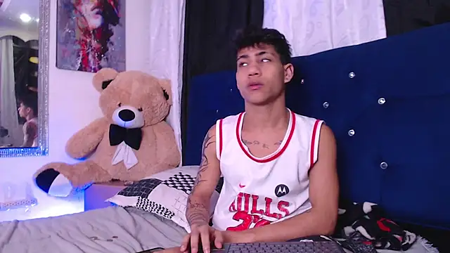 Sexys Boys Hot1 online show from 10/21/25, 01:50