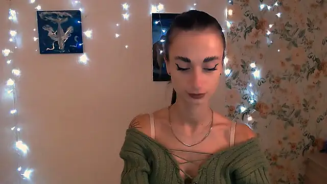 Asia N  online show from 10/08/25, 06:11