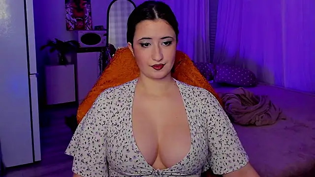 Snapshot of annallurings chatting on 11/13/25, 11:25 annallurings online show from 11/13/25, 11:25