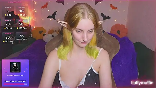 Snapshot of Fluffy_muffin_ chatting on 10/16/25, 03:02 Fluffy muffin online show from 10/16/25, 03:02