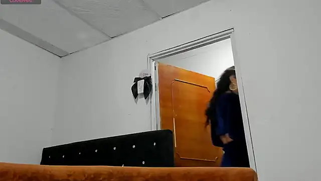 Snapshot of chloe_evanx_ chatting on 12/21/24, 12:59 chloe evanx  online show from 12/21/24, 12:59