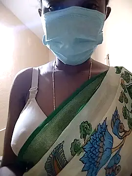Snapshot of Jyotilakshmi chatting on 03/14/25, 06:18 Jyotilakshmi online show from 03/14/25, 06:18