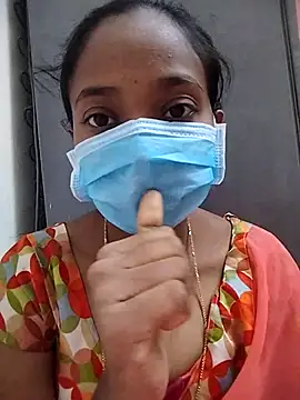 Snapshot of Jyotilakshmi chatting on 09/25/25, 02:32 Jyotilakshmi online show from 09/25/25, 02:32