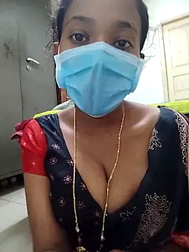Snapshot of Jyotilakshmi chatting on 09/28/25, 06:41 Jyotilakshmi online show from 09/28/25, 06:41