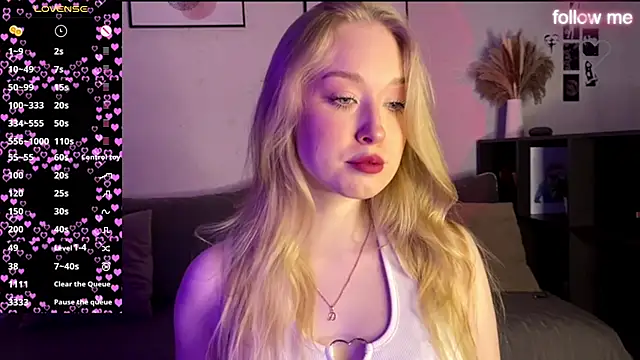 SweetDarcy online show from 09/28/25, 03:17