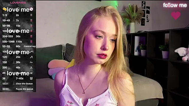 SweetDarcy online show from 11/13/25, 04:17