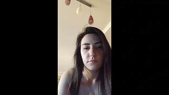 Snapshot of AlejandraDelaney chatting on 03/03/25, 01:42 AlejandraDelaney online show from 03/03/25, 01:42