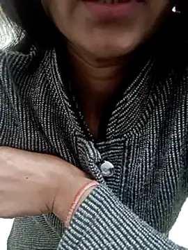 Snapshot of Rajni-Mehra chatting on 01/27/25, 07:14 Rajni-Mehra online show from 01/27/25, 07:14