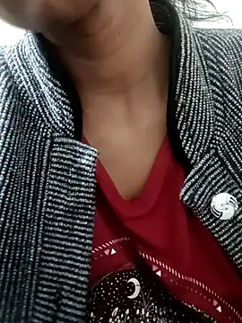 Snapshot of Rajni-Mehra chatting on 01/31/25, 02:58 Rajni-Mehra online show from 01/31/25, 02:58