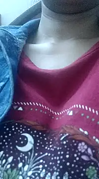 Snapshot of Rajni-Mehra chatting on 02/05/25, 03:55 Rajni-Mehra online show from 02/05/25, 03:55