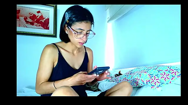 Snapshot of thedianakaro chatting on 10/29/25, 07:26 thedianakaro online show from 10/29/25, 07:26