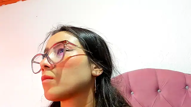 Snapshot of teffy_lee chatting on 12/31/24, 08:34 teffy lee online show from 12/31/24, 08:34