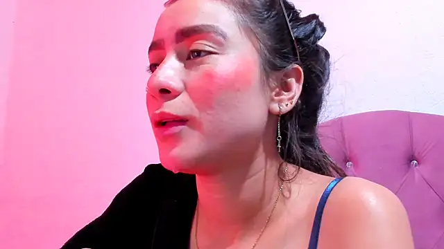 Snapshot of teffy_lee chatting on 01/19/25, 11:53 teffy lee online show from 01/19/25, 11:53