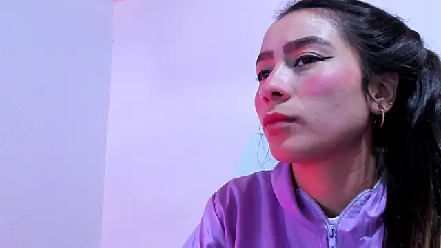 Snapshot of teffy_lee chatting on 01/27/25, 08:28 teffy lee online show from 01/27/25, 08:28