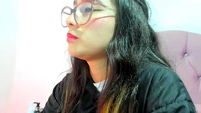 Snapshot of teffy_lee chatting on 02/01/25, 08:26 teffy lee online show from 02/01/25, 08:26