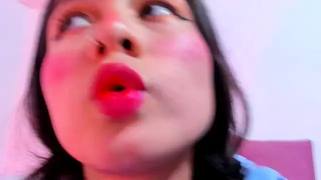 Snapshot of teffy_lee chatting on 02/27/25, 11:37 teffy lee online show from 02/27/25, 11:37