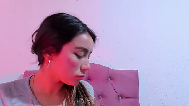Snapshot of teffy_lee chatting on 03/15/25, 11:28 teffy lee online show from 03/15/25, 11:28