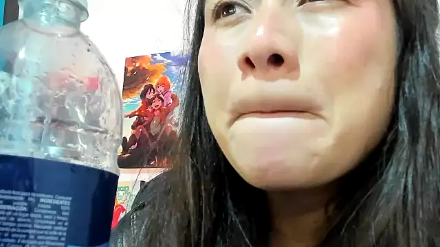 Snapshot of teffy_lee chatting on 10/25/25, 08:58 teffy lee online show from 10/25/25, 08:58