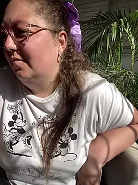 Chloee ep online show from 12/12/24, 07:26