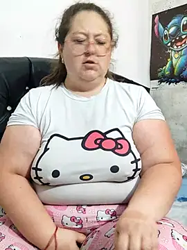 Chloee ep online show from 12/24/24, 09:11