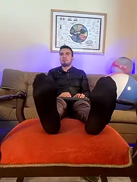 bradley colt online show from 02/10/25, 01:33