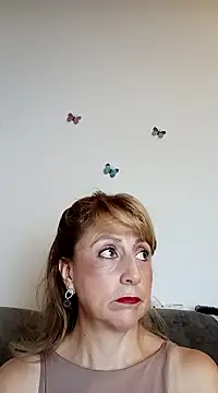 Snapshot of almaluna7 chatting on 12/10/24, 12:39 almaluna7 online show from 12/10/24, 12:39