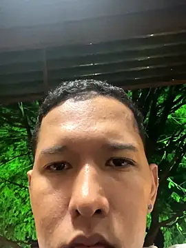 Yolngg online show from 10/11/25, 03:50