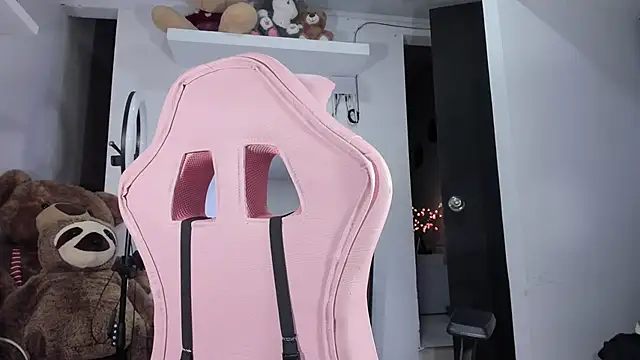 emily palmeer online show from 12/31/24, 10:15