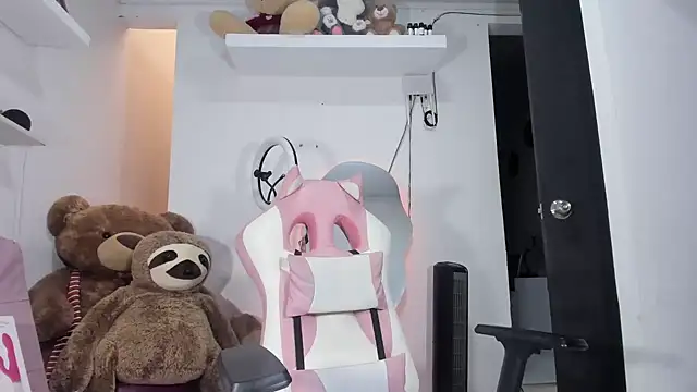 emily palmeer online show from 01/08/25, 11:32