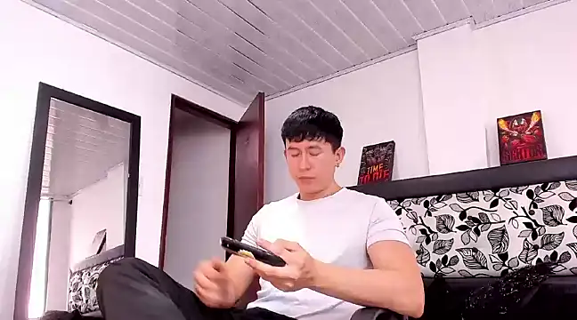 Snapshot of setsuna10 chatting on 12/18/24, 09:51 setsuna10 online show from 12/18/24, 09:51